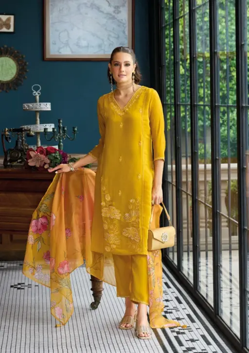 Lady Leela Saiyaara - Image 2