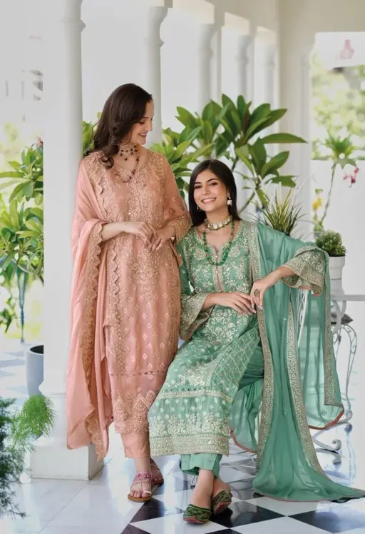 Zaveri Anaya